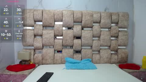 Kaht y Aiden online show from April 20, 2:53 pm