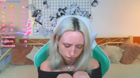 Katia  online show from March 30, 8:47 am