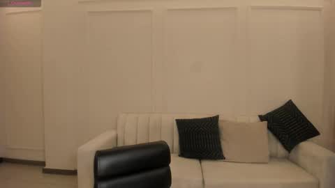 Kate Stonne online show from February 21, 11:24 am