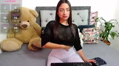 Follow Instagram katikloving online show from August 8, 3:27 am