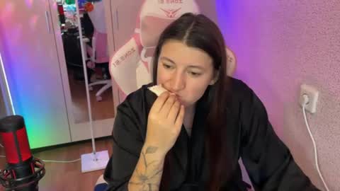   naked in pvt show 100 tk online show from January 13, 9:39 am