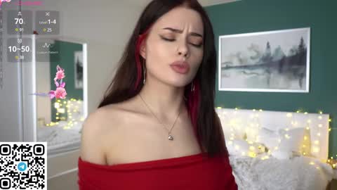 Roxana online show from March 1, 11:50 am