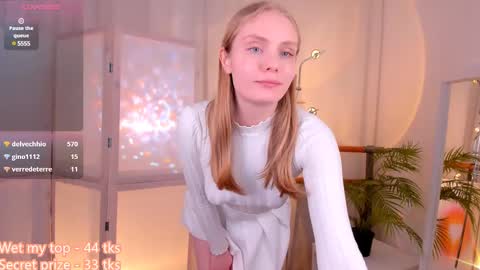 katrinfjord online show from March 10, 12:39 am