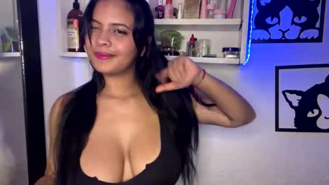 kattia online show from November 11, 3:31 am