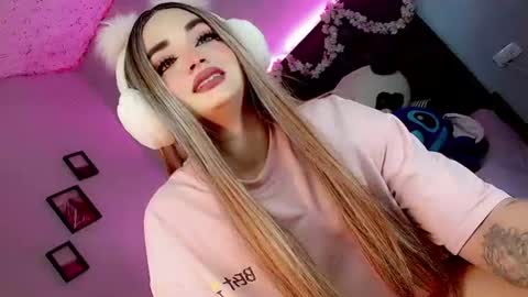 kattie_sweet_ online show from October 24, 11:16 pm