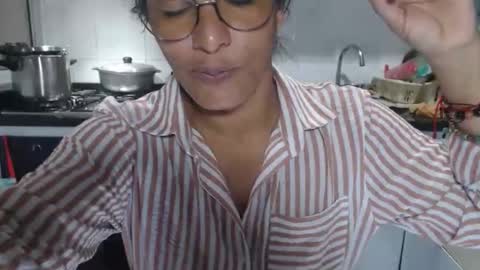 KattleyaGrey online show from October 30, 10:32 pm