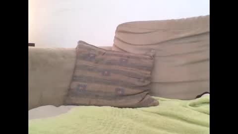 Snapshot of kattoscy chatting on January 6, 3:53 am kattoscy online show from January 6, 3:53 am