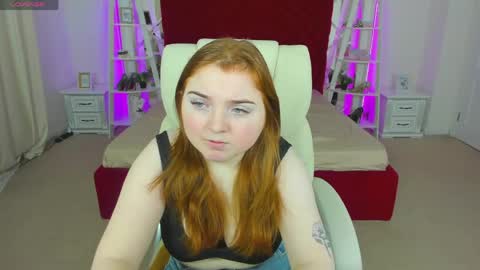 katty_rose8 online show from May 12, 5:38 am