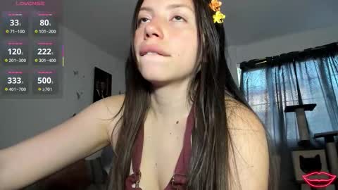 Snapshot of katty_snow chatting on October 6, 10:05 pm Katty  online show from October 6, 10:05 pm