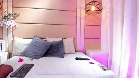 KattyaRogers online show from July 2, 8:58 pm