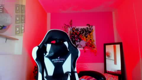 Katy online show from April 10, 6:30 am