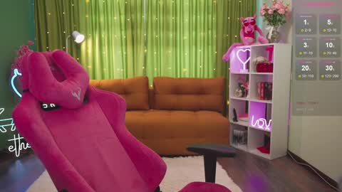 Katy      -    online show from March 1, 6:13 am