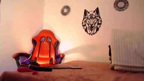 Katy Van online show from December 14, 9:10 pm