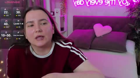 Kate online show from May 11, 6:31 am