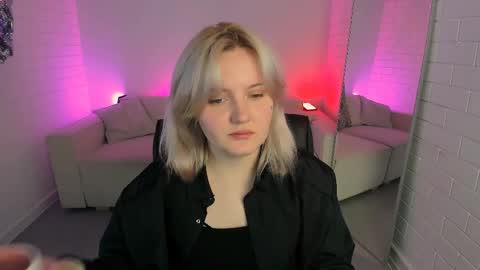 Katy online show from April 22, 5:25 am