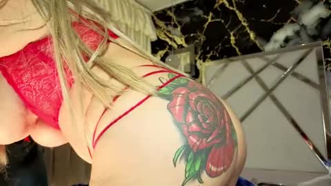 katy  online show from November 21, 12:47 pm