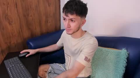 kavencastro online show from May 31, 4:00 am
