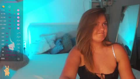 Kaya online show from May 22, 10:49 pm