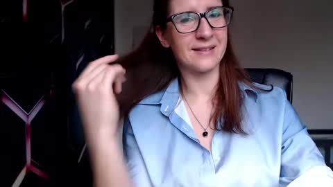 Snapshot of kayalips chatting on December 24, 8:11 am KayaLips online show from December 24, 8:11 am