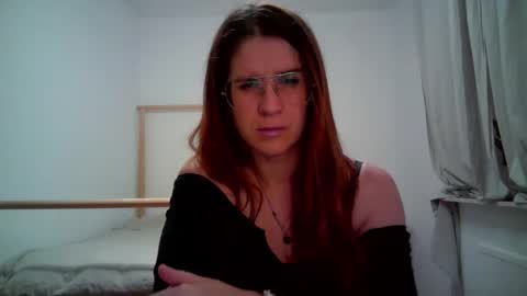 Snapshot of kayalips chatting on October 25, 8:20 pm KayaLips online show from October 25, 8:20 pm