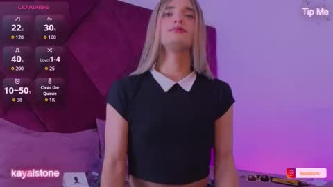 Cattleya stone online show from February 27, 5:00 am