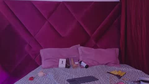 Cattleya stone online show from February 6, 7:56 am