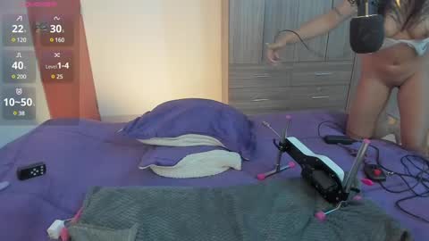 kayla_fox2 online show from February 14, 10:07 am