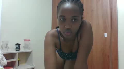 kaylar online show from March 21, 6:23 pm