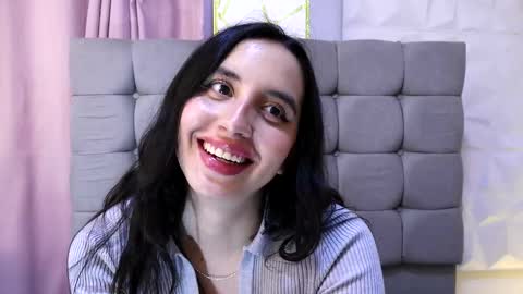 kaylee_lee online show from September 19, 4:38 am
