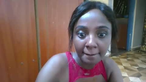 Snapshot of kayme96 chatting on October 25, 6:08 pm kitty online show from October 25, 6:08 pm