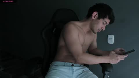 Kayn online show from February 7, 4:32 pm