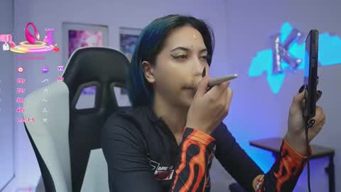 Kayra online show from November 13, 12:19 pm