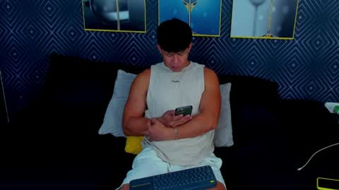 kazuya online show from April 2, 8:27 pm