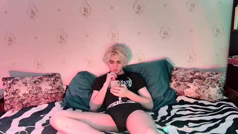 kazzu_daw online show from January 18, 5:16 am