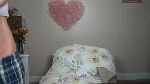 EliandKylie online show from September 18, 3:10 am