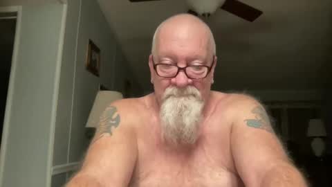 kcbace61760 online show from December 8, 6:11 am