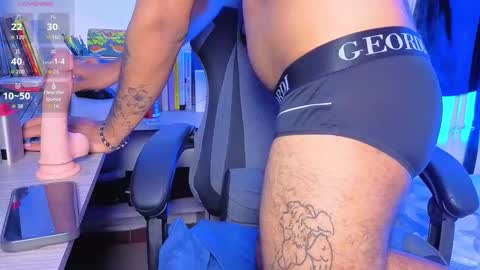 Alfred - INDEPENDIENT MODEL online show from March 28, 8:27 am