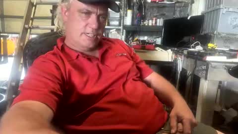 kdhood70 online show from May 16, 2:27 pm