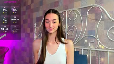 Kelly GMT 2 Su We Th Fr Sa   0300AM-09-00AM   online show from February 6, 1:05 am