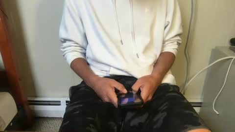 Snapshot of keahi420 chatting on September 12, 11:01 am keahi420 online show from September 12, 11:01 am