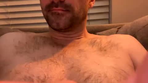 keepquietj online show from February 17, 6:09 am