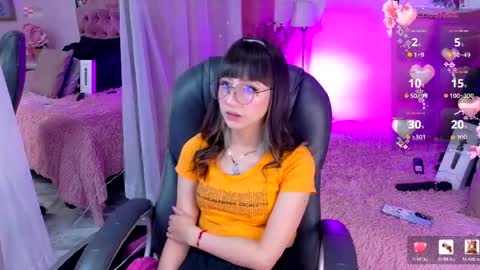    online show from April 18, 2:35 am