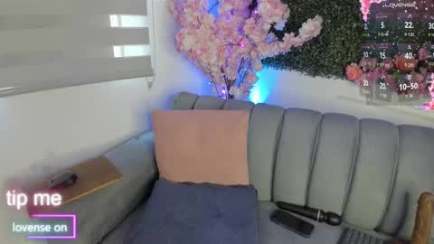 naty online show from January 15, 3:10 pm