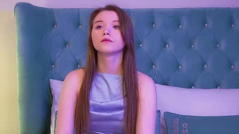 Keira online show from February 16, 6:06 pm