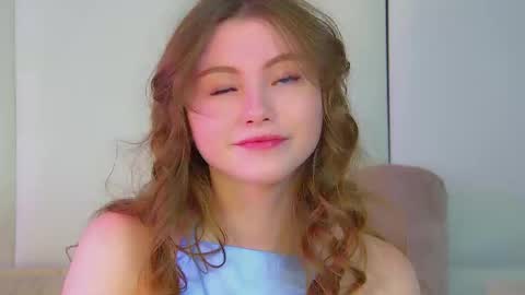 Snapshot of keiraace chatting on September 23, 6:14 pm Keira online show from September 23, 6:14 pm