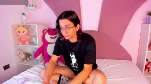 Keita moon online show from March 27, 11:55 am