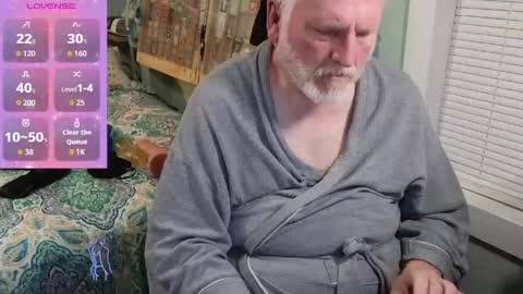 Keithobrian online show from April 19, 2:56 am