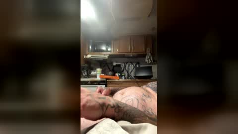 keithruppert06 online show from April 6, 9:43 am