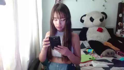 annie rosse16 online show from May 26, 8:15 pm