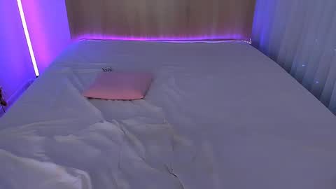 Linda online show from May 2, 5:19 pm